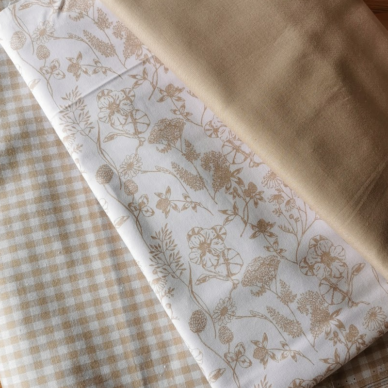 Fabrics used : Tissus des Ursules